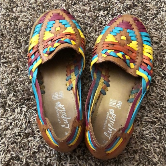 Colorful huaraches - Picture 1 of 3